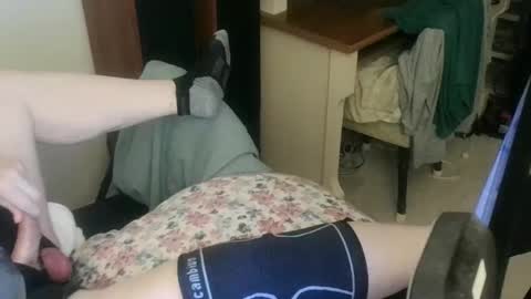 Snapshot of coolbreezee007 chatting on October 2025 05:10:01 AM Chuck online show from October 2025 05:10:01 AM