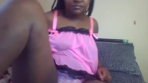 Snapshot of coolgirl001 chatting on September 2025 08:17:01 AM coolgirl001 online show from September 2025 08:17:01 AM