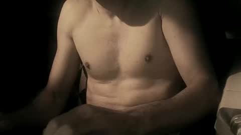 Snapshot of coolmementox chatting on March 2026 10:52:02 AM ChoveEnArrakis online show from March 2026 10:52:02 AM