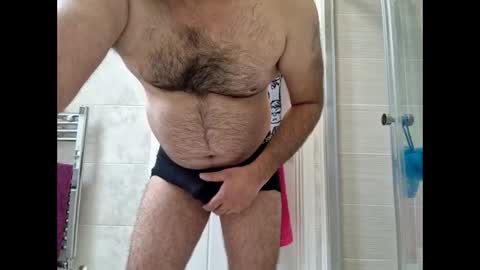 Snapshot of coolube1 chatting on October 2025 09:43:02 AM coolube1 online show from October 2025 09:43:02 AM