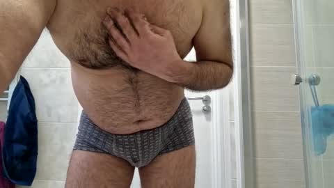 Snapshot of coolube1 chatting on February 2026 03:52:02 PM coolube1 online show from February 2026 03:52:02 PM