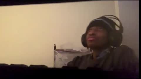 Snapshot of coolvibes69 chatting on December 2025 04:06:01 AM coolvibes69 online show from December 2025 04:06:01 AM