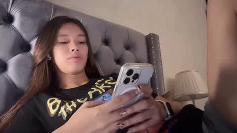 Snapshot of cora_here chatting on January 2026 07:16:02 PM Cora online show from January 2026 07:16:02 PM