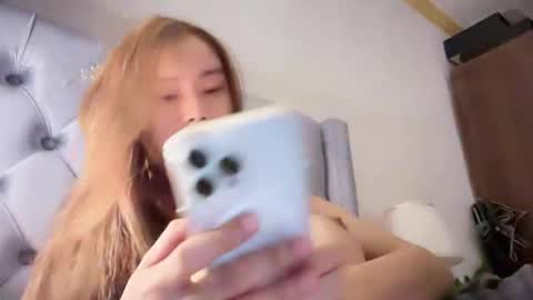 Snapshot of cora_here chatting on February 2026 08:53:01 AM Cora online show from February 2026 08:53:01 AM