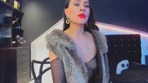 Coral  online show from March 2025 03:29:02 PM