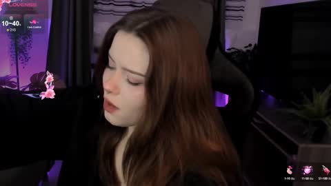 Snapshot of coralinekeyns chatting on February 2025 06:09:02 AM little girl who is always right or Coraline online show from February 2025 06:09:02 AM