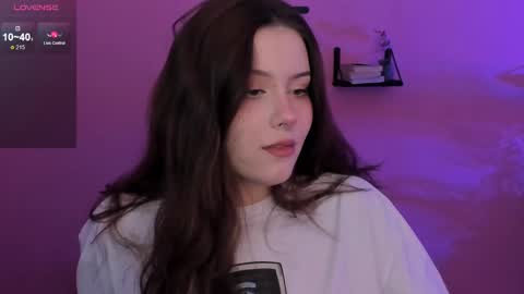 Snapshot of coralinekeyns chatting on February 2025 05:35:01 AM little girl who is always right or Coraline online show from February 2025 05:35:01 AM