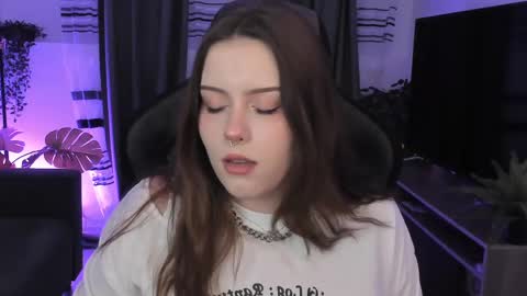 Snapshot of coralinekeyns chatting on February 2025 08:25:02 AM little girl who is always right or Coraline online show from February 2025 08:25:02 AM