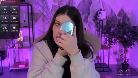 Snapshot of coralinekeyns chatting on September 2025 05:29:01 AM little girl who is always right or Coraline online show from September 2025 05:29:01 AM