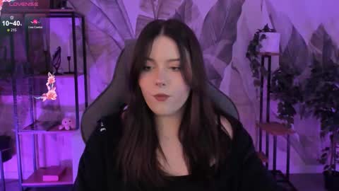 Snapshot of coralinekeyns chatting on September 2025 06:07:01 AM little girl who is always right or Coraline online show from September 2025 06:07:01 AM