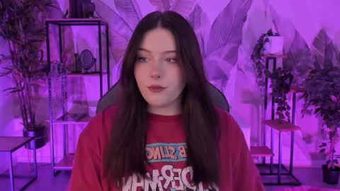 Snapshot of coralinekeyns chatting on October 2025 04:44:02 AM little girl who is always right or Coraline online show from October 2025 04:44:02 AM