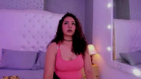  Red  online show from March 2026 11:33:01 PM