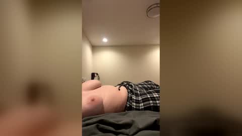 Snapshot of corals_house chatting on March 2026 06:37:01 AM corals_house online show from March 2026 06:37:01 AM