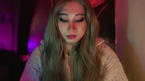 corefinder_xx online show from November 2025 07:02:02 AM