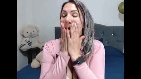 Snapshot of corinnasex chatting on December 2024 10:07:01 PM corinnasex online show from December 2024 10:07:01 PM