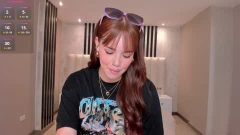 Corinne Russo online show from December 2024 06:26:02 PM