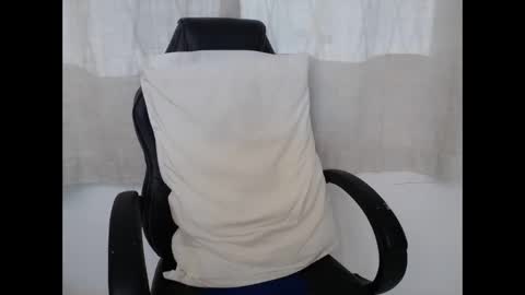 corolaxxl online show from November 2025 03:26:02 AM