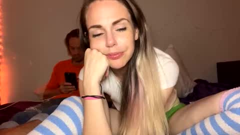 corolineclovr_and_kirkinator online show from February 2026 07:42:02 AM