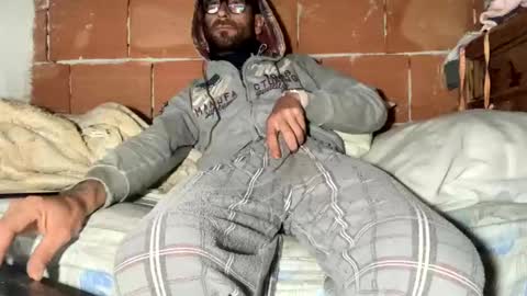 Snapshot of corradog83 chatting on December 2024 02:33:01 PM Corrado online show from December 2024 02:33:01 PM