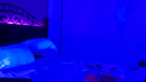 cosdaddy online show from November 2025 03:28:01 AM