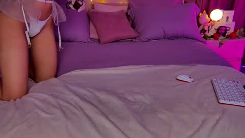 Sia online show from February 2025 03:09:02 AM