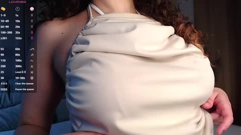 Luna online show from January 2025 01:35:01 PM