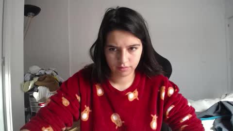 Snapshot of costantine_helena24 chatting on December 2025 10:57:01 AM costantine helena24 online show from December 2025 10:57:01 AM