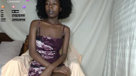 Snapshot of cotton_puff chatting on November 2025 12:07:01 PM sweet flowers online show from November 2025 12:07:01 PM