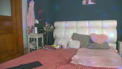 cougarmilf_ online show from May 2026 02:14:01 PM