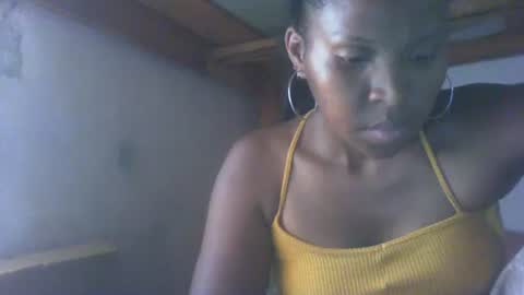 couleur_vanille online show from January 2025 07:50:01 AM