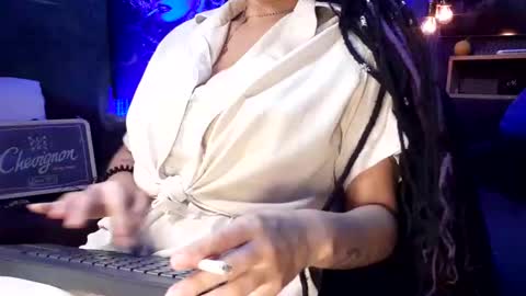 Snapshot of countessofthenight69 chatting on September 2025 07:36:02 PM Emma steffano fraggacci online show from September 2025 07:36:02 PM