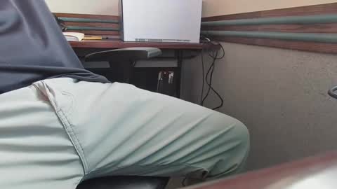 Snapshot of countryboy_10 chatting on February 2025 01:54:02 PM CountryBoy 10 online show from February 2025 01:54:02 PM