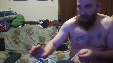 Snapshot of countryfuckers chatting on December 2024 10:46:02 AM Alaskawildcouple online show from December 2024 10:46:02 AM