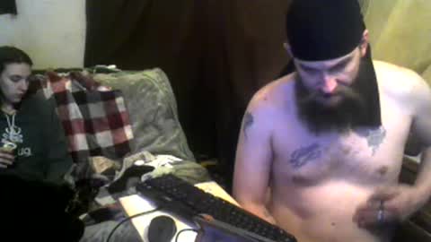 Snapshot of countryfuckers chatting on January 2025 11:18:02 AM Alaskawildcouple online show from January 2025 11:18:02 AM