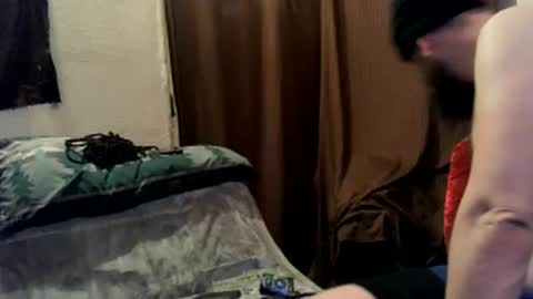 Snapshot of countryfuckers chatting on January 2025 11:06:01 AM Alaskawildcouple online show from January 2025 11:06:01 AM