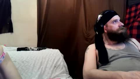 Snapshot of countryfuckers chatting on March 2025 09:23:02 AM Alaskawildcouple online show from March 2025 09:23:02 AM