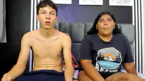 couple_burning_passion online show from September 2025 07:40:02 PM