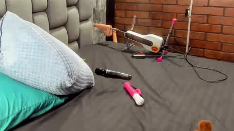 Snapshot of couple_gold69 chatting on February 2026 09:16:02 AM Andrea and Scott online show from February 2026 09:16:02 AM