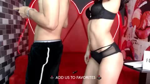 MIA LIZ AND SAM online show from February 2025 11:08:02 PM