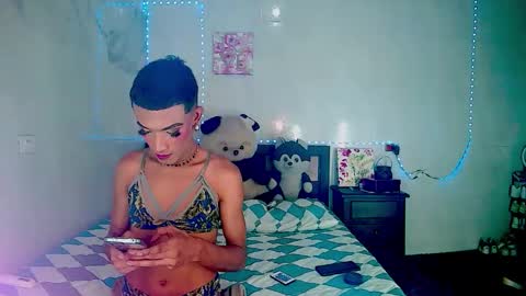 ALEXA  KIM online show from October 2025 01:20:02 AM