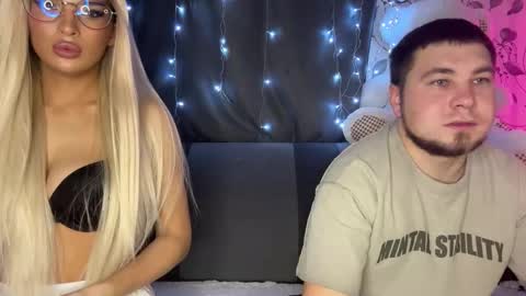 Emily  Ryan online show from December 2025 09:00:01 PM