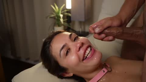 Snapshot of couplemylove chatting on October 2025 05:03:02 AM Momo and Nico - - 20 OFF online show from October 2025 05:03:02 AM