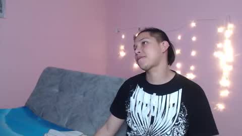 Snapshot of coupleperv666 chatting on November 2025 02:13:01 AM COUPLE PERV online show from November 2025 02:13:01 AM