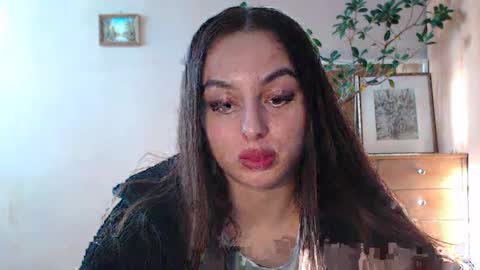 Courtney online show from January 2025 10:49:02 AM