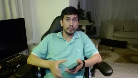 Snapshot of cowboy_co chatting on October 2025 03:23:02 AM cowboy_co online show from October 2025 03:23:02 AM