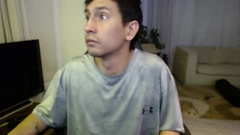 Snapshot of cowboy_co chatting on October 2025 04:27:01 AM cowboy_co online show from October 2025 04:27:01 AM