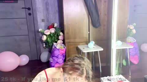 Snapshot of coy_girl_ chatting on February 2025 04:00:02 PM My name is Emma - HELP COLLECT TOKENS FOR THE OPERATION FOR MY DAUGHTER online show from February 2025 04:00:02 PM