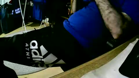 Snapshot of coyote017 chatting on February 2025 03:18:01 PM coyote017 online show from February 2025 03:18:01 PM