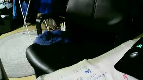 Snapshot of coyote017 chatting on February 2025 01:06:01 PM coyote017 online show from February 2025 01:06:01 PM