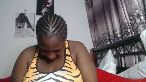 Snapshot of cozy_dion chatting on October 2025 10:18:02 PM Erykah online show from October 2025 10:18:02 PM